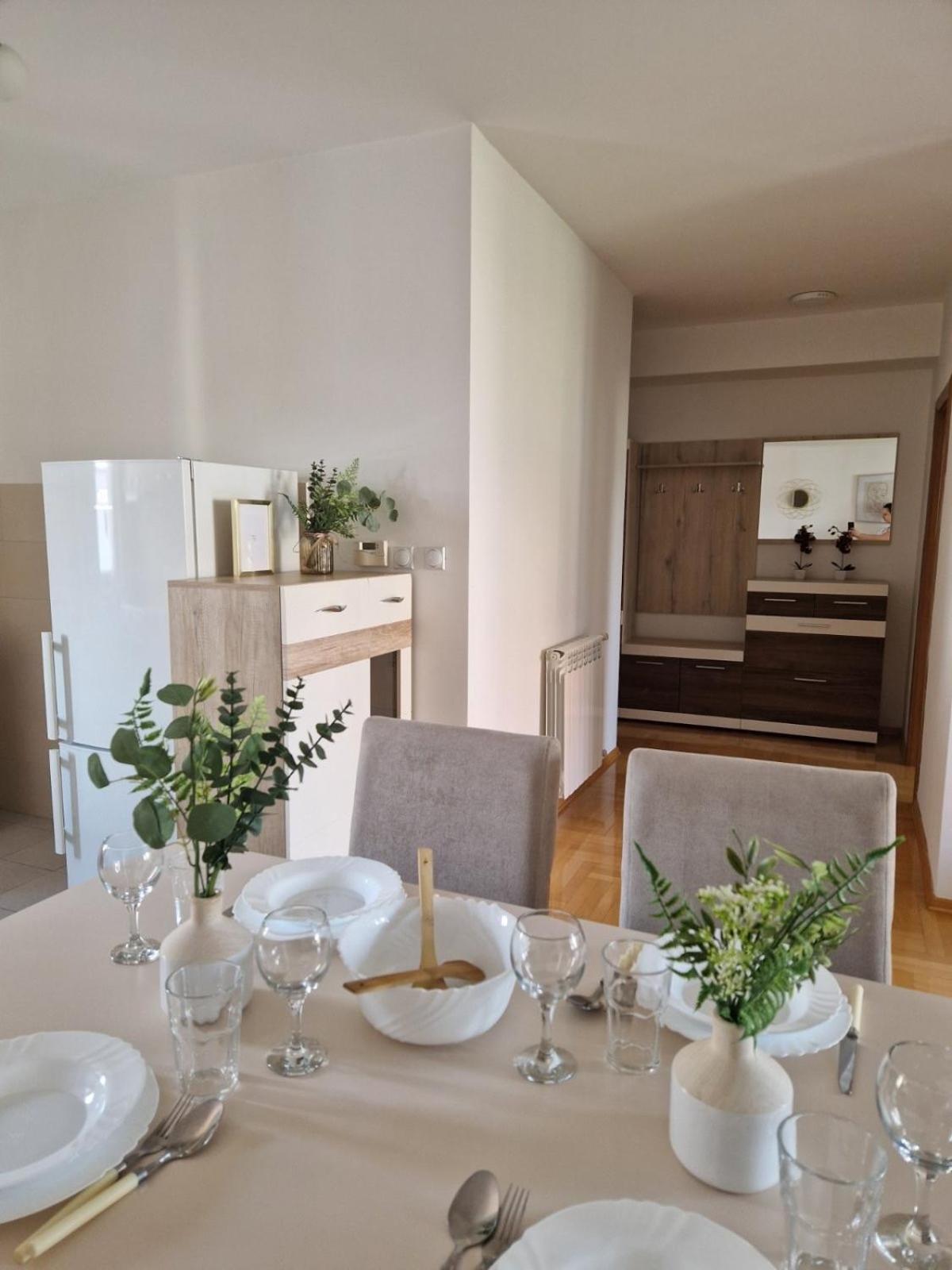 Kamche Lux Apartment Skopje Extérieur photo
