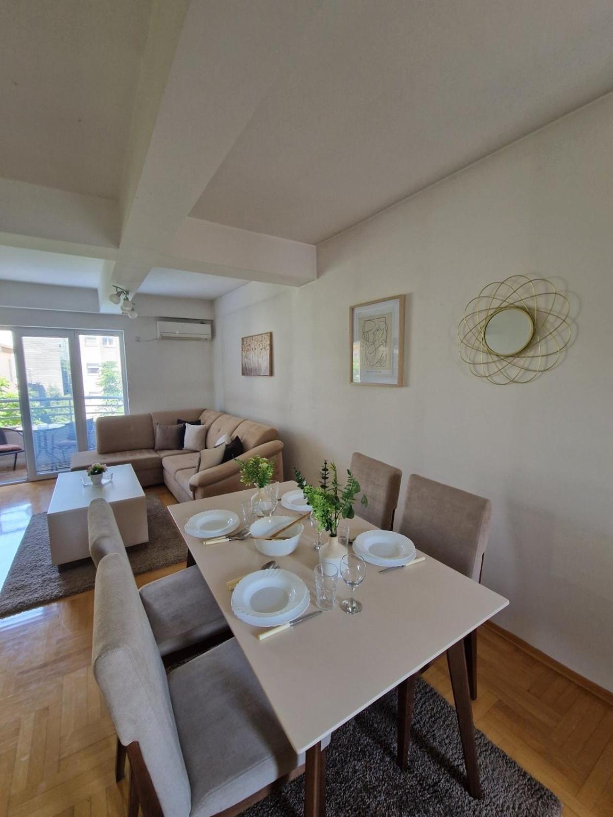 Kamche Lux Apartment Skopje Extérieur photo