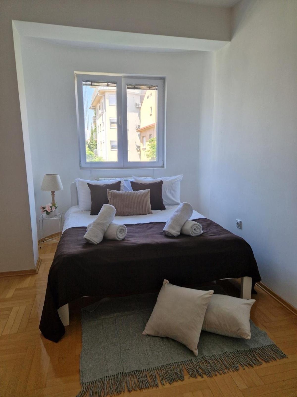 Kamche Lux Apartment Skopje Extérieur photo