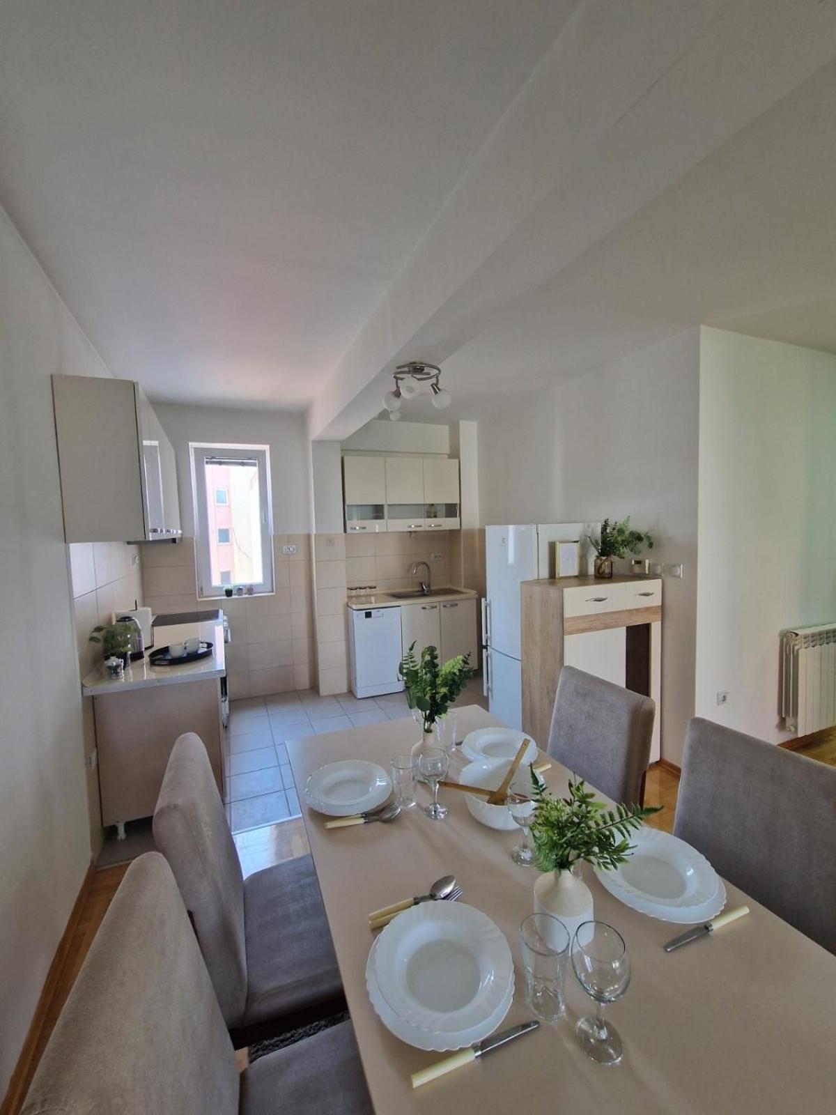 Kamche Lux Apartment Skopje Extérieur photo